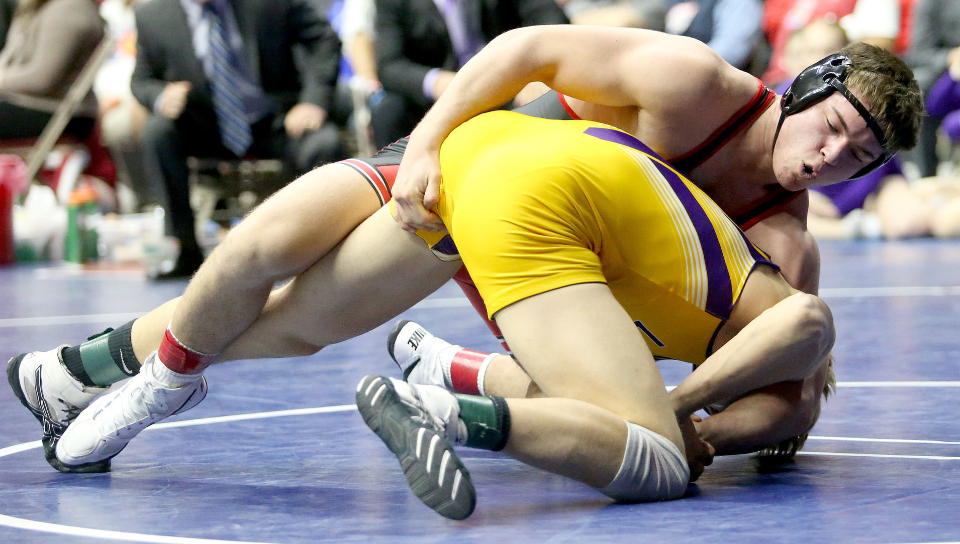 021619-qct-IA-HS-Wrestling-024